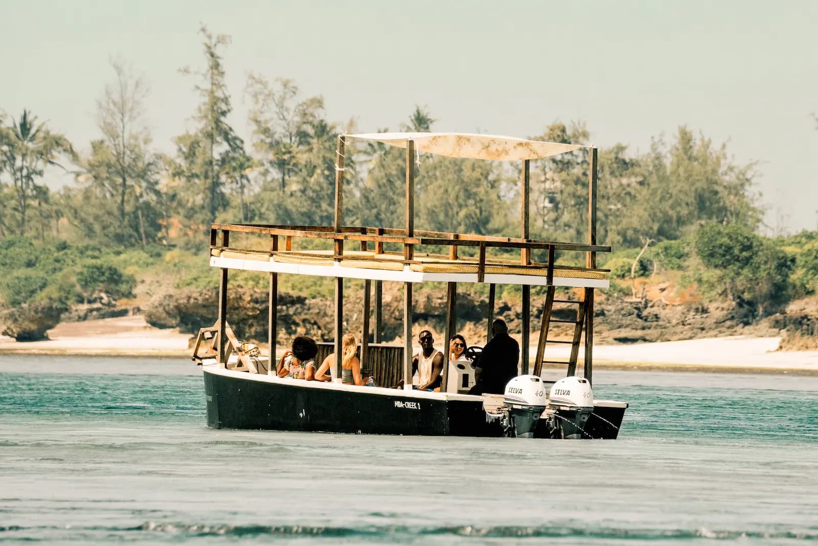 A boat on Mida Creek